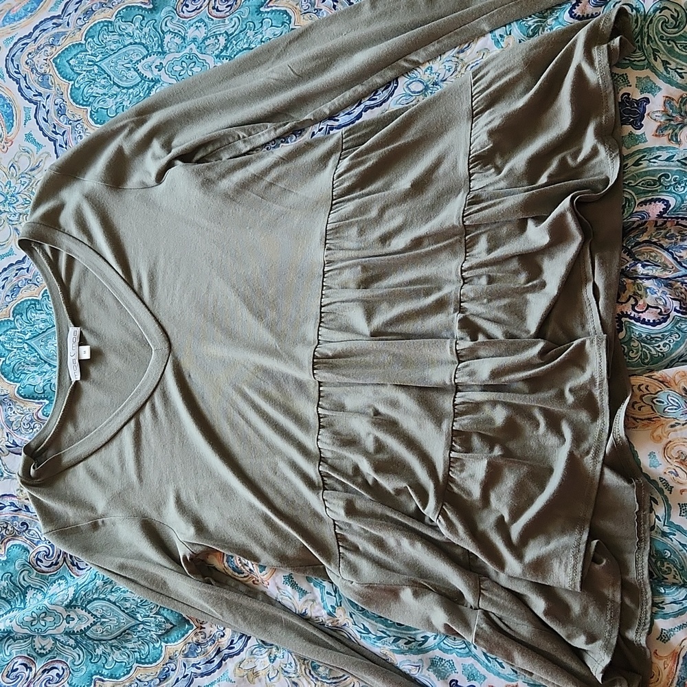 Green long-sleeved shirt